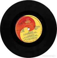 DISC 01.jpg
